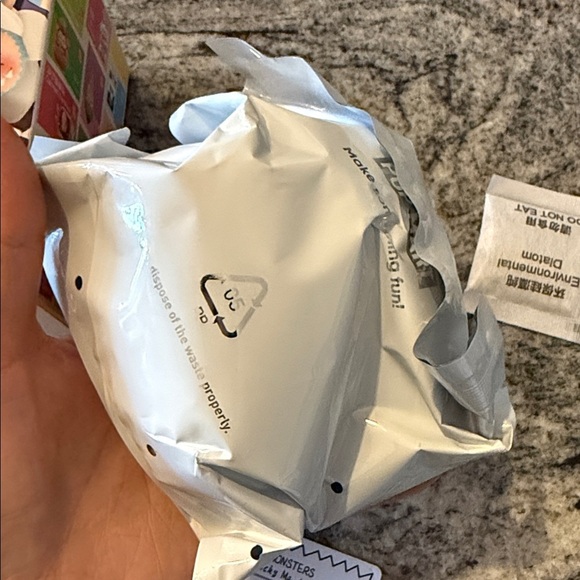 Popmart The Monsters Wacky Mart Figure handmade sandwich - Picture 3 of 9